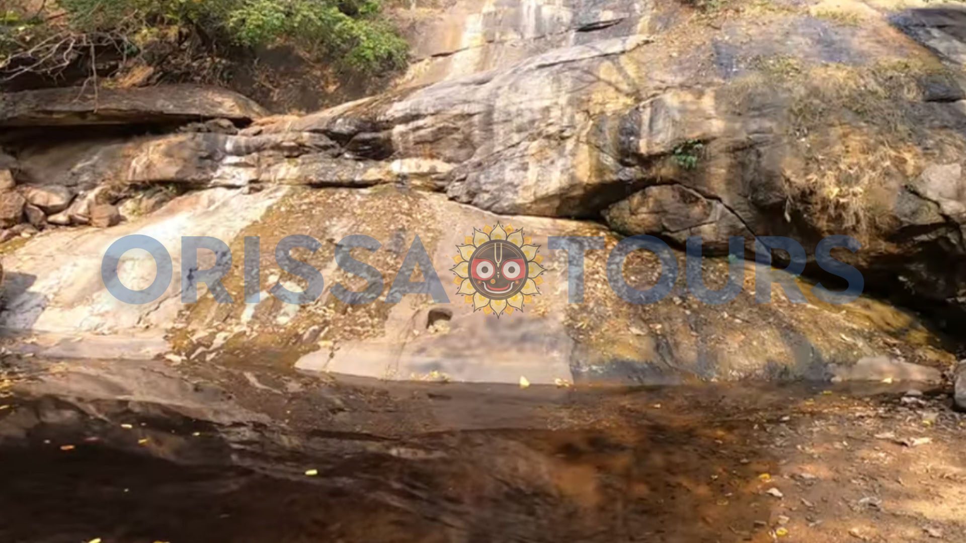 Mangardora Shiva Temple (ମଙ୍ଗାର୍ଡୋରା ଶିବ ମନ୍ଦିର), Ghumar Waterfall, Nabarangpur, Odisha