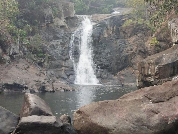 Machha kandana waterfall