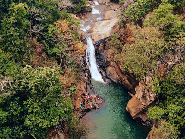 Machha kandana waterfall