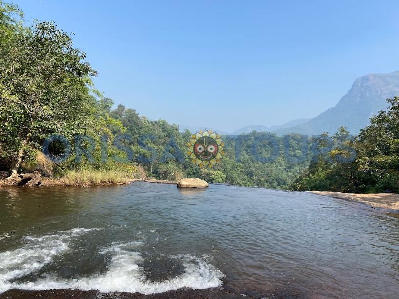 Talamiting Waterfall Kakiriguma