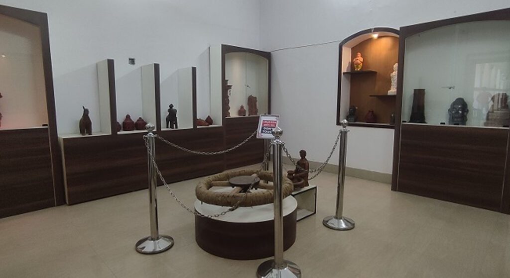 Boudh bauda museum, baudhgarh, palasa, odisha