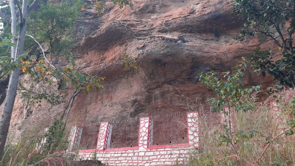 Ulapgarh hilltop & forts, jharsuguda, odisha 1 Ulapgarh hilltop & forts, jharsuguda, odisha