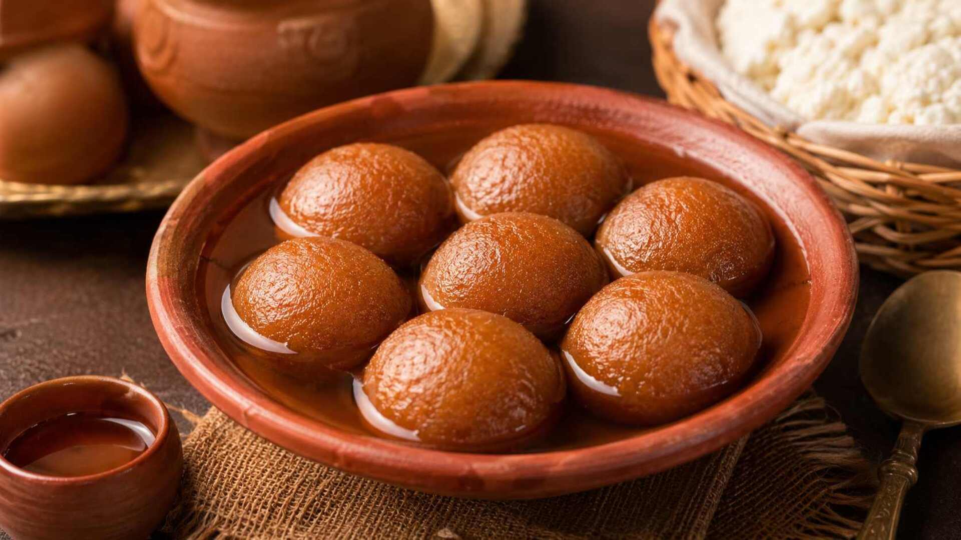 Pahala Rasagola: Odisha’s Famous Sweet and Cultural Delight Guide