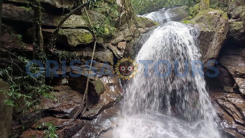 Barakanya Waterfall, Nayagarh, Odisha