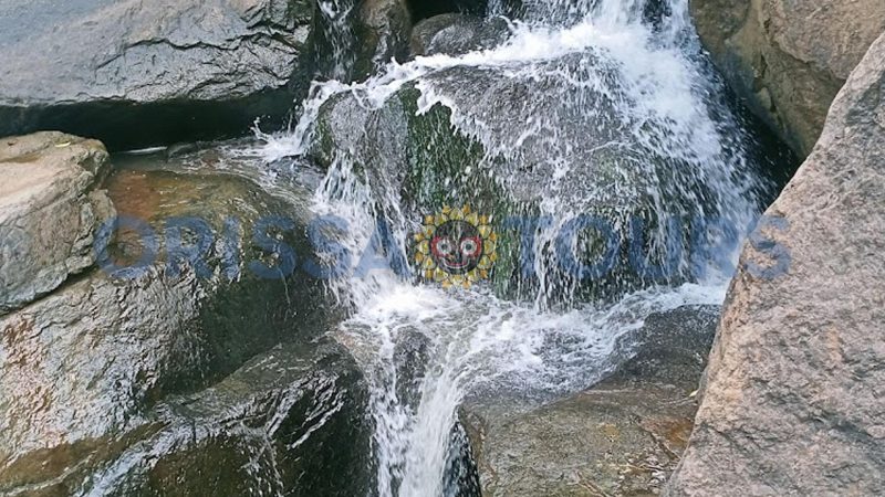 Ghumareswar Temple (ଘୁମାରେଶ୍ୱର ମନ୍ଦିର) & Waterfall, Nabarangpur, Odisha
