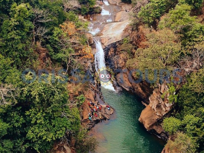 Machha Kandana Waterfall