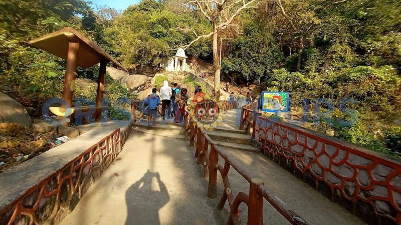 Panchalingeswar Temple & Hill, Nilagiri, Balasore, Odisha