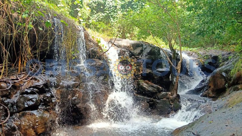Theseri Waterfall, Badamba, Cuttack, Odisha